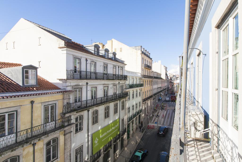 Joivy Downtown Blue Apartments Lisbon Room photo